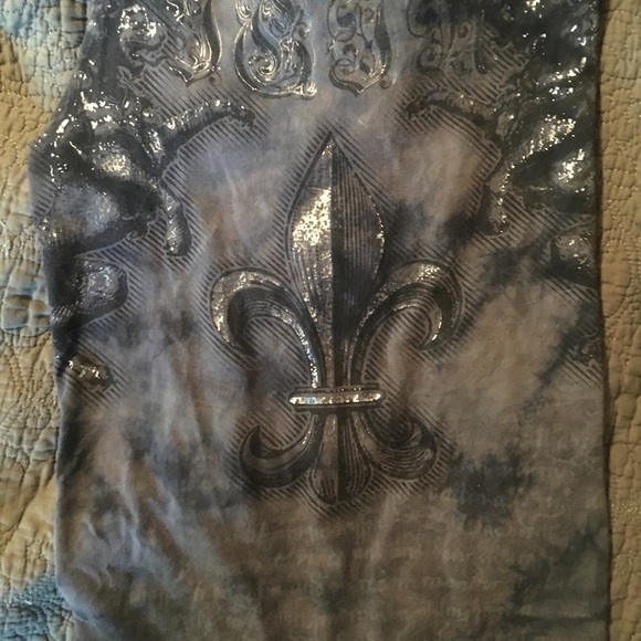 ONE-OF-A-KIND Cut, Weaved and Restyled Shirt - Picture 4 of 7